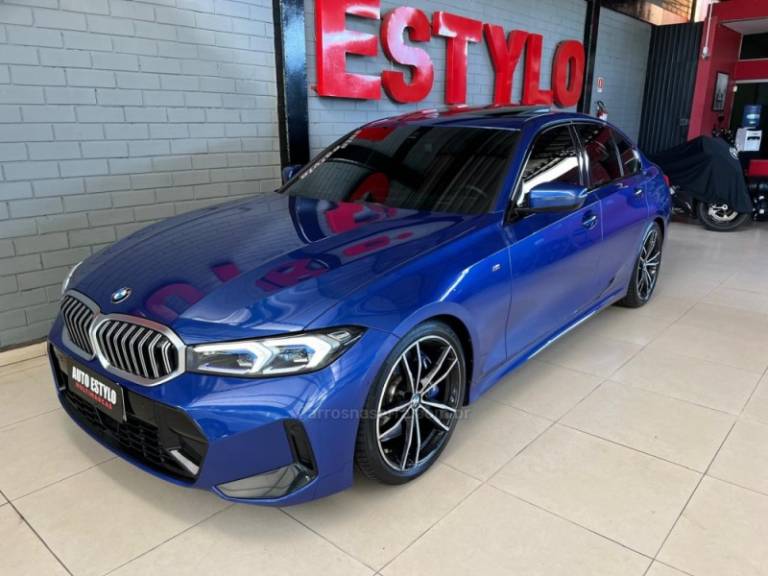 BMW - 320I - 2023/2023 - Azul - R$ 328.900,00