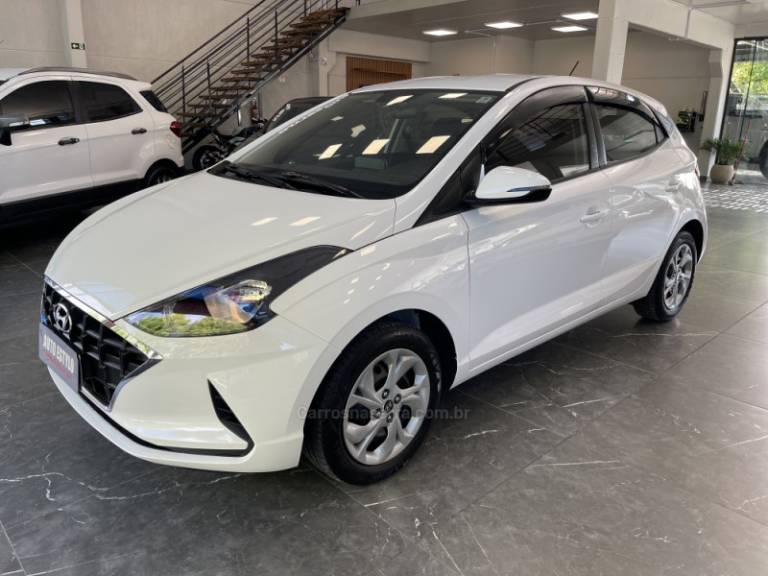 HYUNDAI - HB20 - 2020/2020 - Branca - R$ 74.900,00