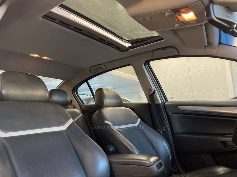 CHEVROLET - VECTRA - 2009/2010 - Prata - R$ 47.900,00