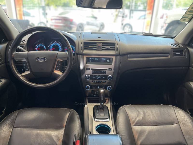 FORD - FUSION - 2011/2012 - Branca - R$ 54.900,00