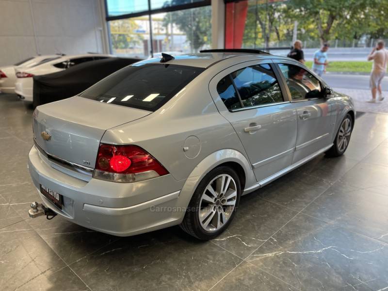 CHEVROLET - VECTRA - 2009/2010 - Prata - R$ 47.900,00