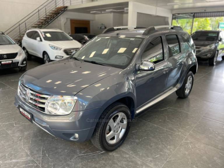RENAULT - DUSTER - 2011/2012 - Cinza - R$ 49.900,00