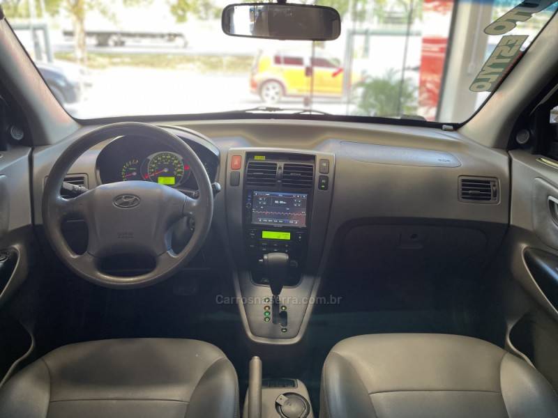 HYUNDAI - TUCSON - 2015/2016 - Branca - R$ 63.900,00
