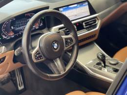 BMW - 320I - 2021/2022 - Azul - R$ 249.900,00