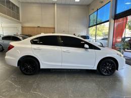 HONDA - CIVIC - 2014/2015 - Branca - R$ 71.900,00