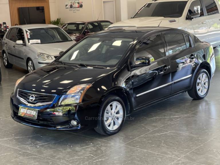 NISSAN - SENTRA - 2012/2013 - Preta - R$ 41.900,00