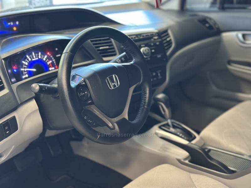 HONDA - CIVIC - 2014/2015 - Branca - R$ 71.900,00
