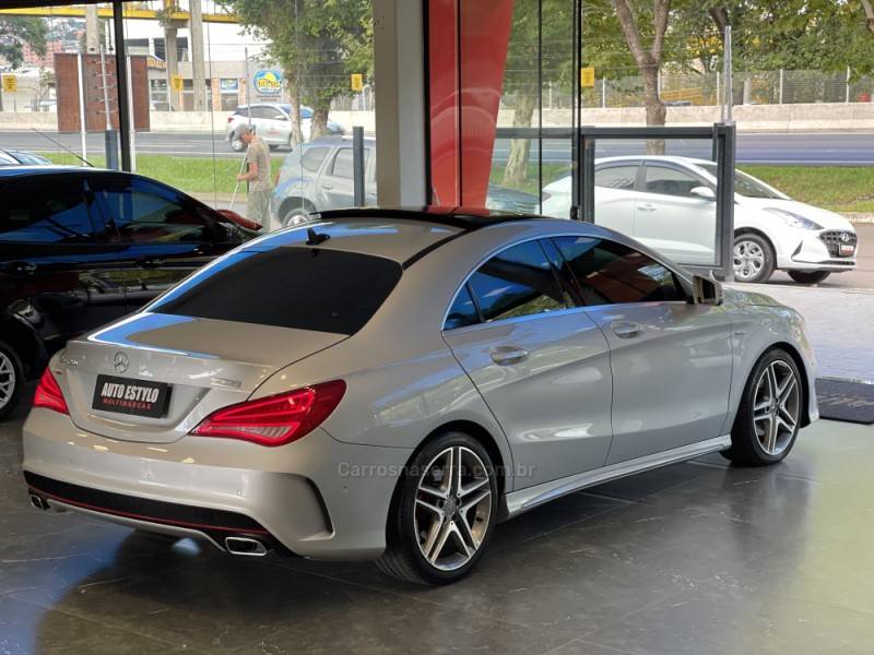 MERCEDES-BENZ - CLA 250 - 2015/2015 - Prata - R$ 143.900,00