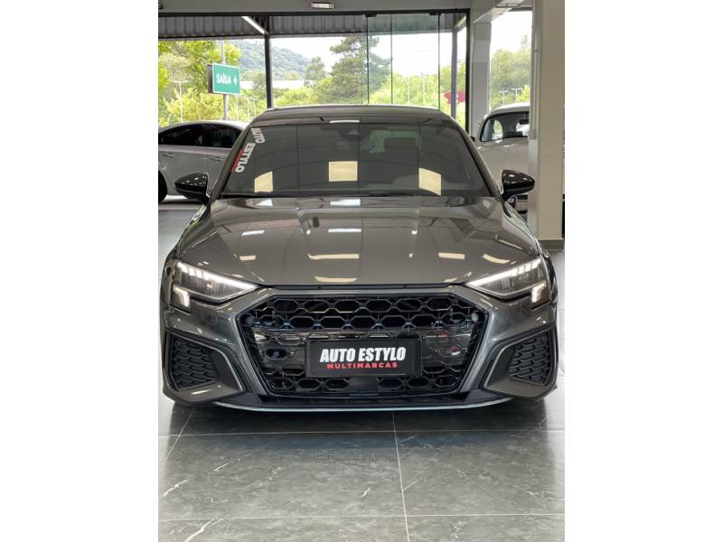 AUDI - A3 - 2021/2022 - Cinza - R$ 235.900,00
