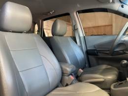 HYUNDAI - TUCSON - 2015/2016 - Branca - R$ 63.900,00