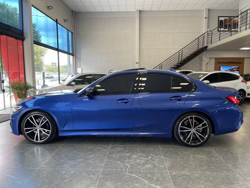 BMW - 320I - 2021/2022 - Azul - R$ 249.900,00
