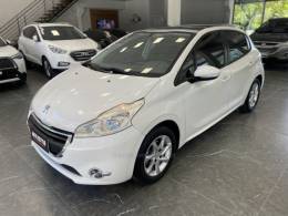 PEUGEOT - 208 - 2013/2014 - Branca - R$ 42.900,00