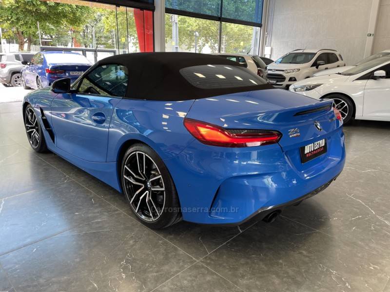 BMW - Z4 - 2021/2021 - Azul - R$ 425.900,00