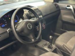 VOLKSWAGEN - POLO - 2007/2008 - Prata - R$ 37.900,00