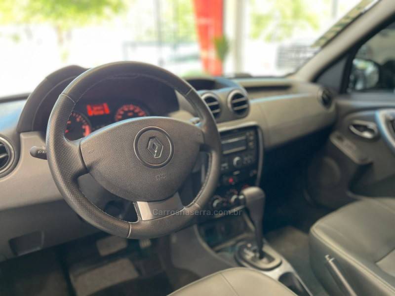 RENAULT - DUSTER - 2011/2012 - Cinza - R$ 49.900,00