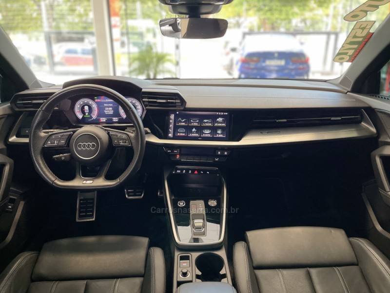 AUDI - A3 - 2021/2022 - Cinza - R$ 235.900,00