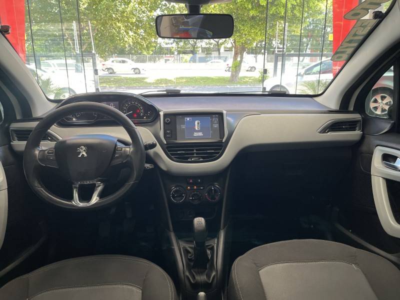 PEUGEOT - 208 - 2013/2014 - Branca - R$ 42.900,00