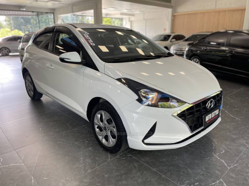 HYUNDAI - HB20 - 2020/2020 - Branca - R$ 74.900,00