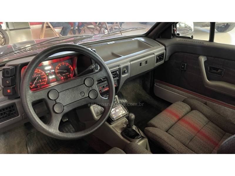VOLKSWAGEN - GOL - 1994/1994 - Grená - R$ 109.900,00