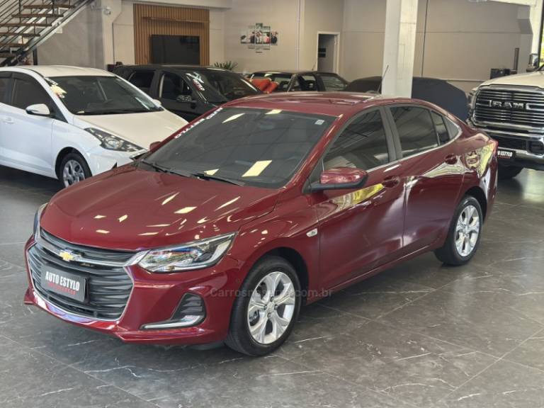 CHEVROLET - ONIX - 2019/2020 - Vermelha - R$ 77.900,00