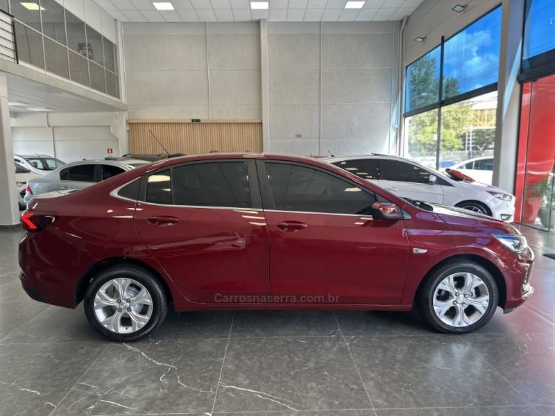 CHEVROLET - ONIX - 2019/2020 - Vermelha - R$ 77.900,00